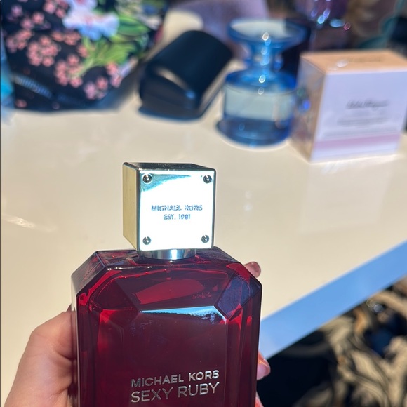 Michael Kors SEXY RUBY EDP NEW!! 100mgs - Picture 4 of 4